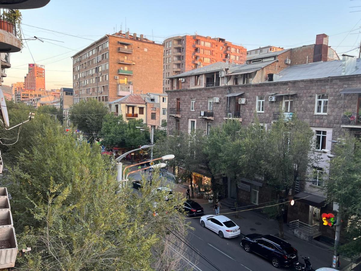 Tumanyan Apartments エレバン エクステリア 写真